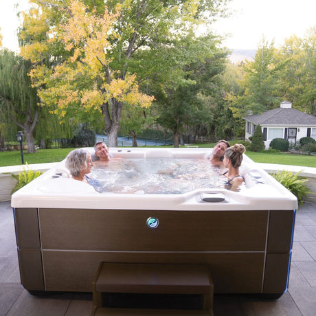 Hot Tub Buying Guide: How to Choose the Right Spa for Your Home