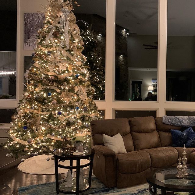 Customer Christmas Trees That Sleigh!