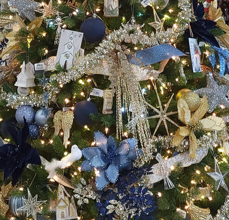 Heavenly Peace Theme Tree