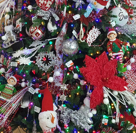 Snowy Days Theme Tree