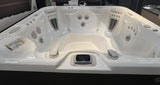 Clearance 2021 Hot Spring Highlife Grandee Hot Tub