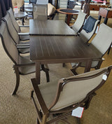 Outlet St. Catherine Set with Extendable Dining Table