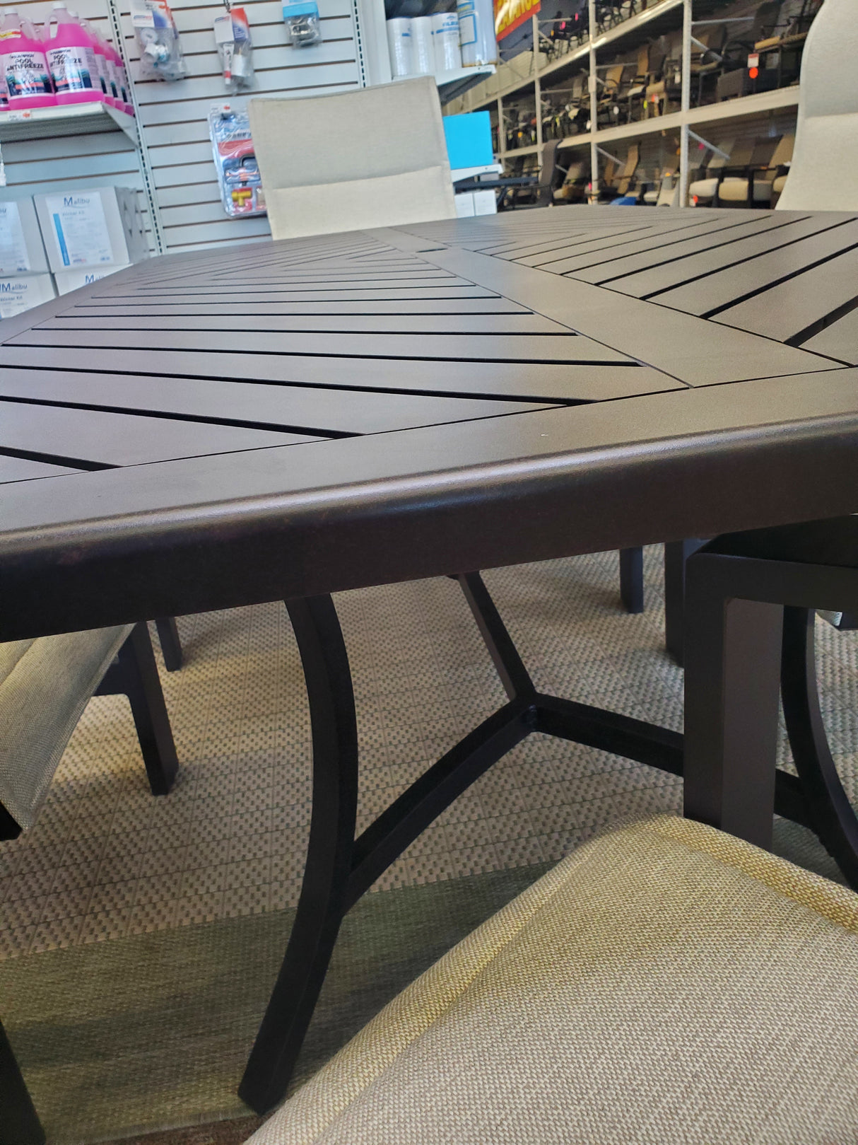 Outlet Sahara Dining Set