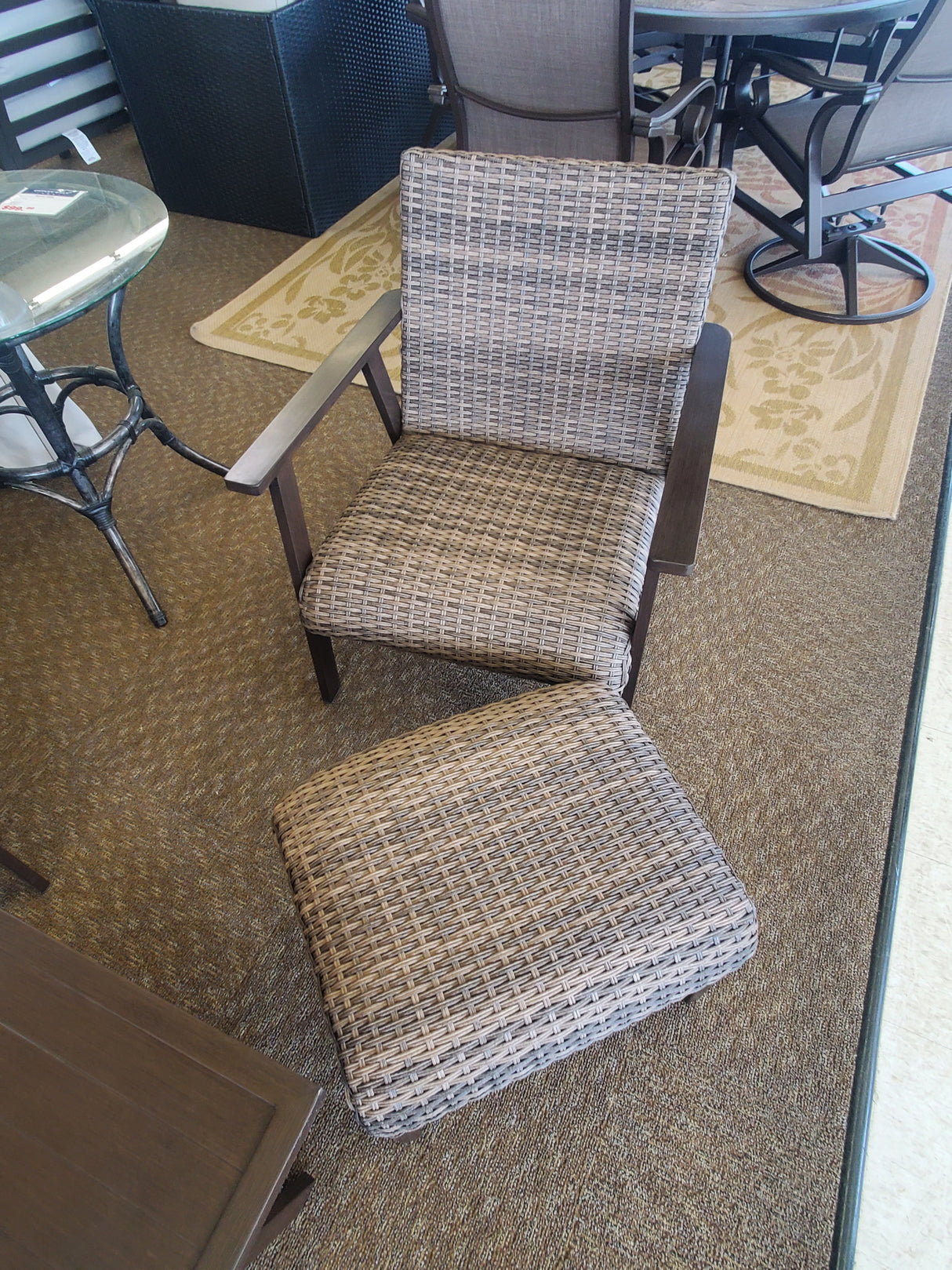 Outlet Maui Lounging Set