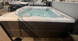 Clearance 2025 Hot Spring Highlife Vanguard Hot Tub