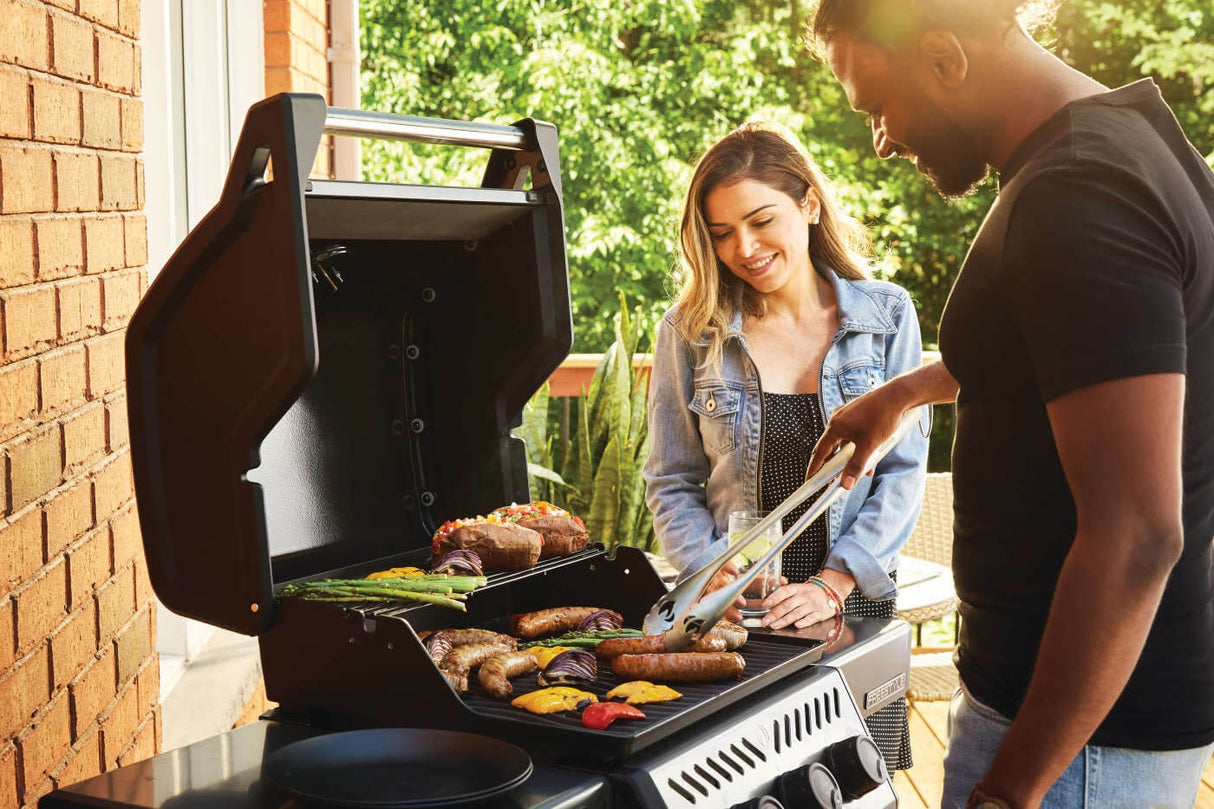 Napoleon Freestyle™ 365 LP Gas Grill