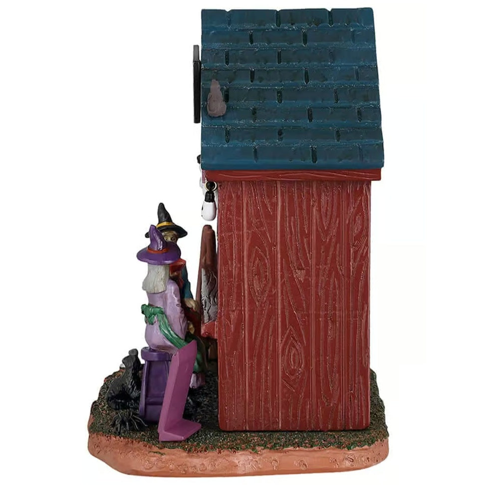 This is the other side of the piece. There's a rat on the roof.
