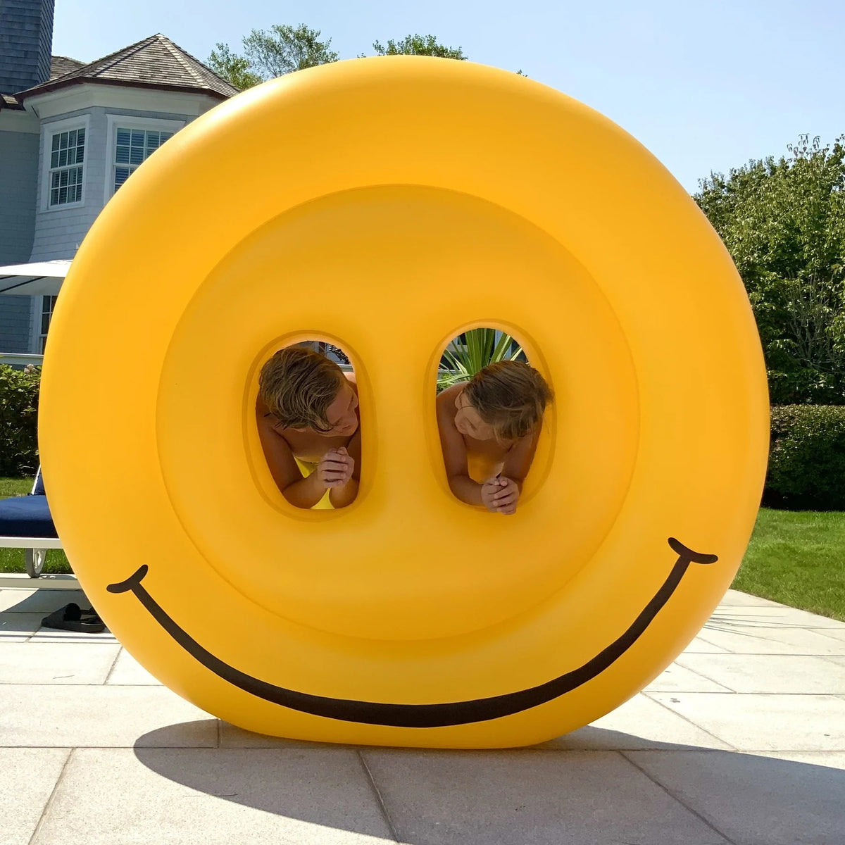72'' Smiley Face Island | Inflatable Pool Float | Inflatable Pool Raft ...