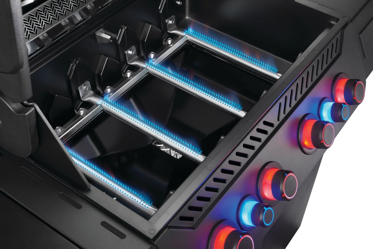 This is an up close view of the premium quality stainless steel burners. Providing the perfect balance of fuel and oxygen, the premium quality burners blaze with efficiency and even heating.