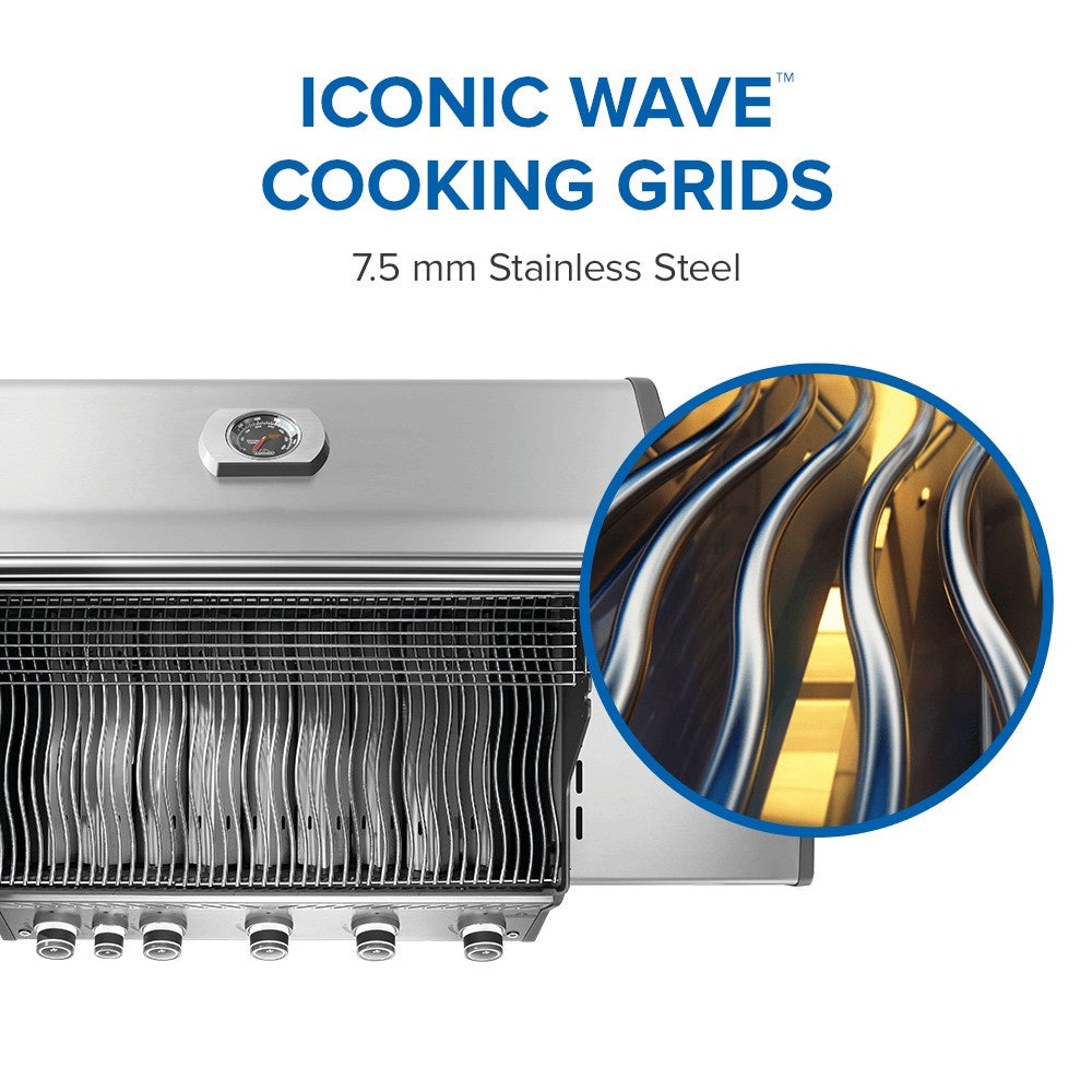 This image is showing off the iconic Wave cooking grids, made of 7.5 mm stainless steel.