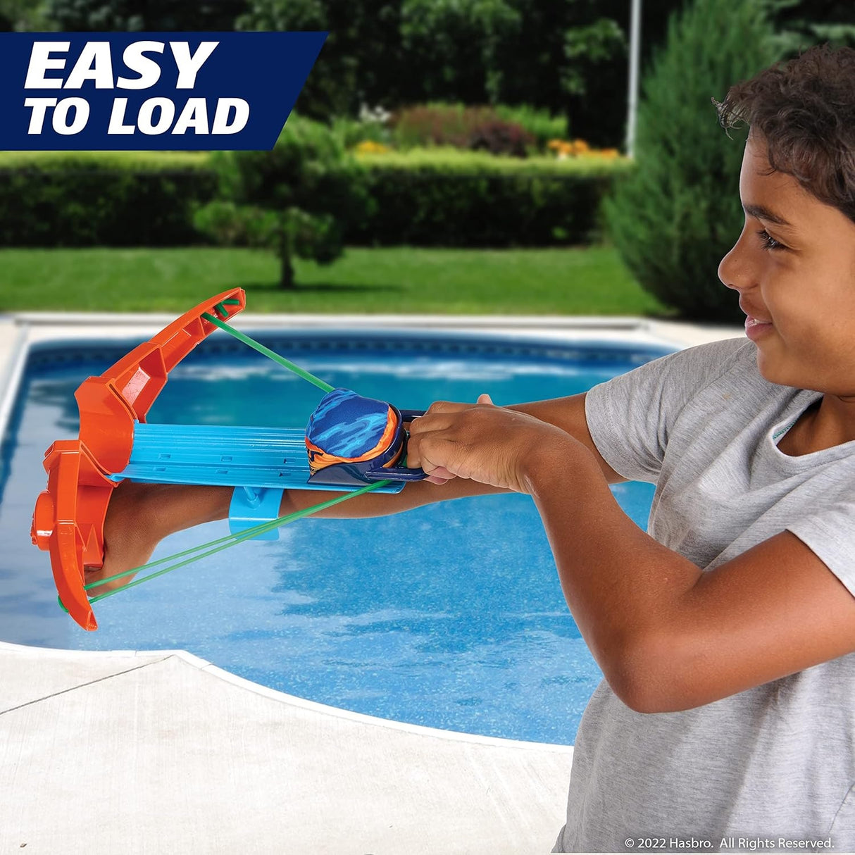 Dunk a Storm Ball in water until filled, place your ball in the rocket, pull back the band and launch at the competition!