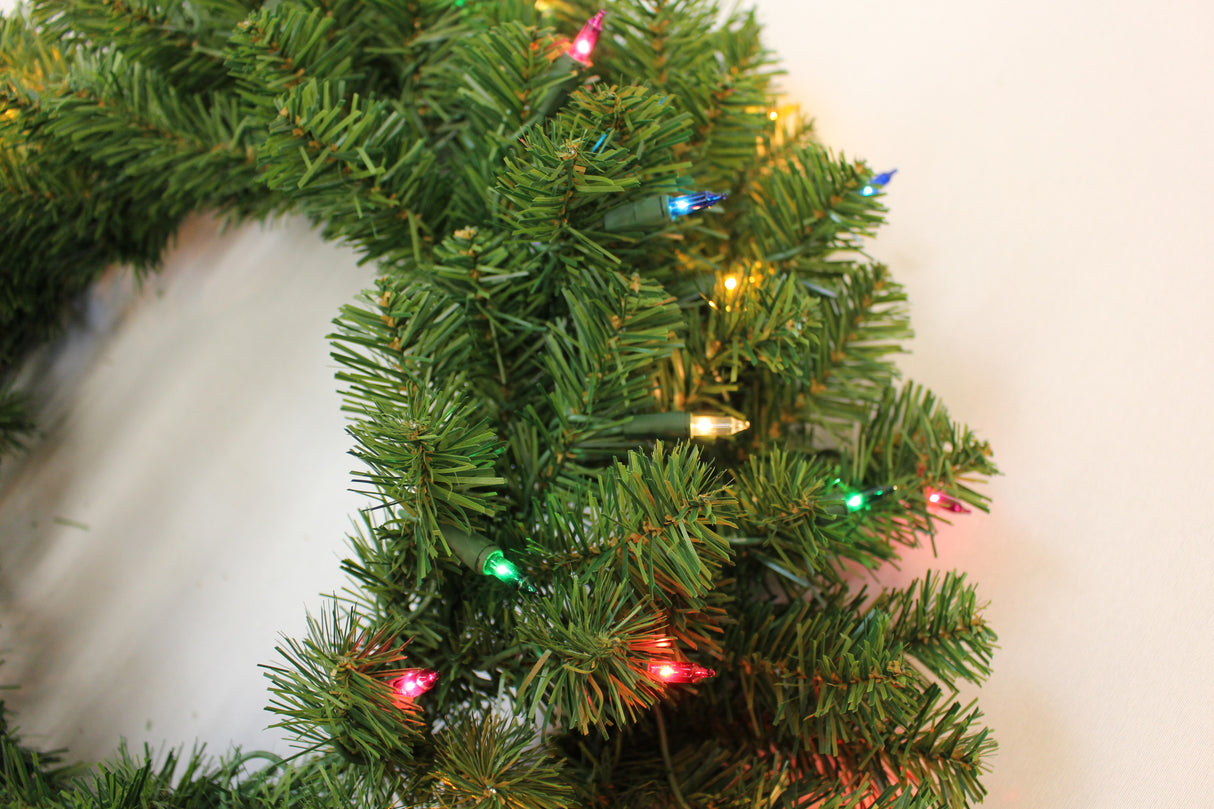 24" Canadian Pine Pre-Lit Artificial Christmas Wreath