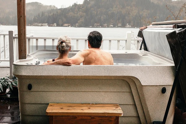 Freeflow Spas Azure Sport 4 Person Hot Tub – American Sale