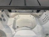 Outlet 2023 Hot Spring Highlife Grandee Hot Tub