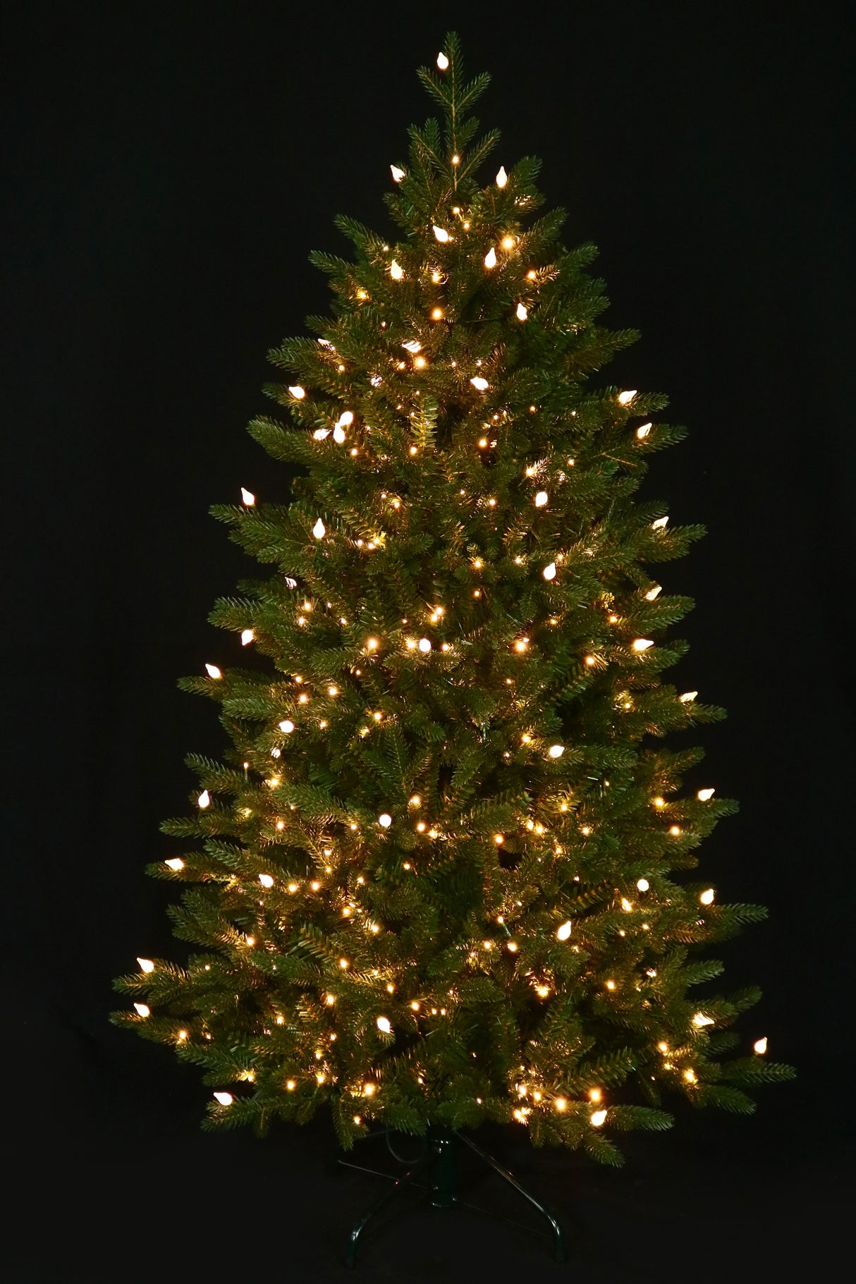 Life-Like Fraser Supreme 18-Function Starry Lights Artificial Christmas Tree