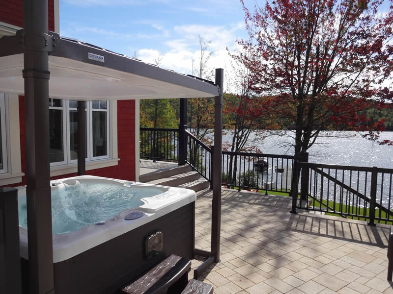 Covana OASIS Hot Tub Cover