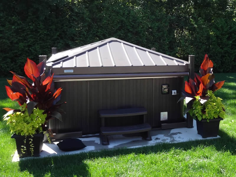 Covana OASIS Hot Tub Cover