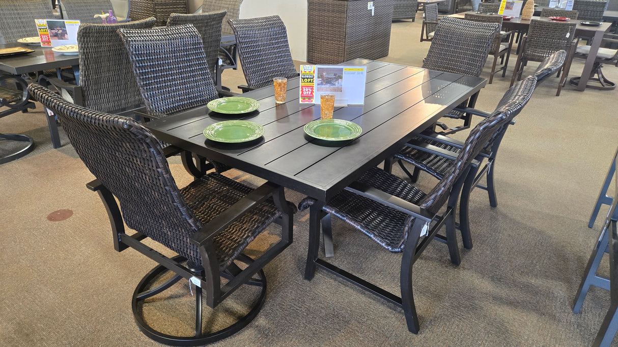 Clearance Palmdale Woven Dining