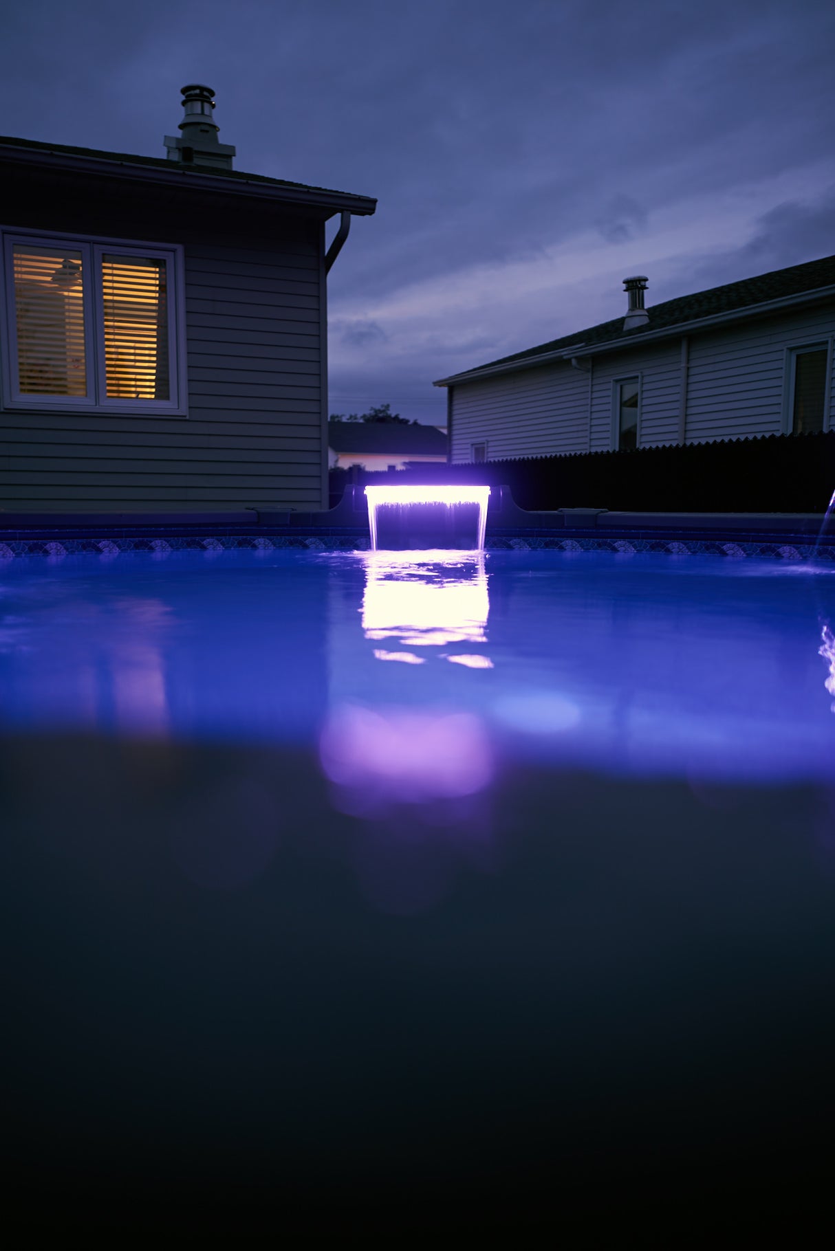 Star Series StarFall Feature for CARVIN® Pools