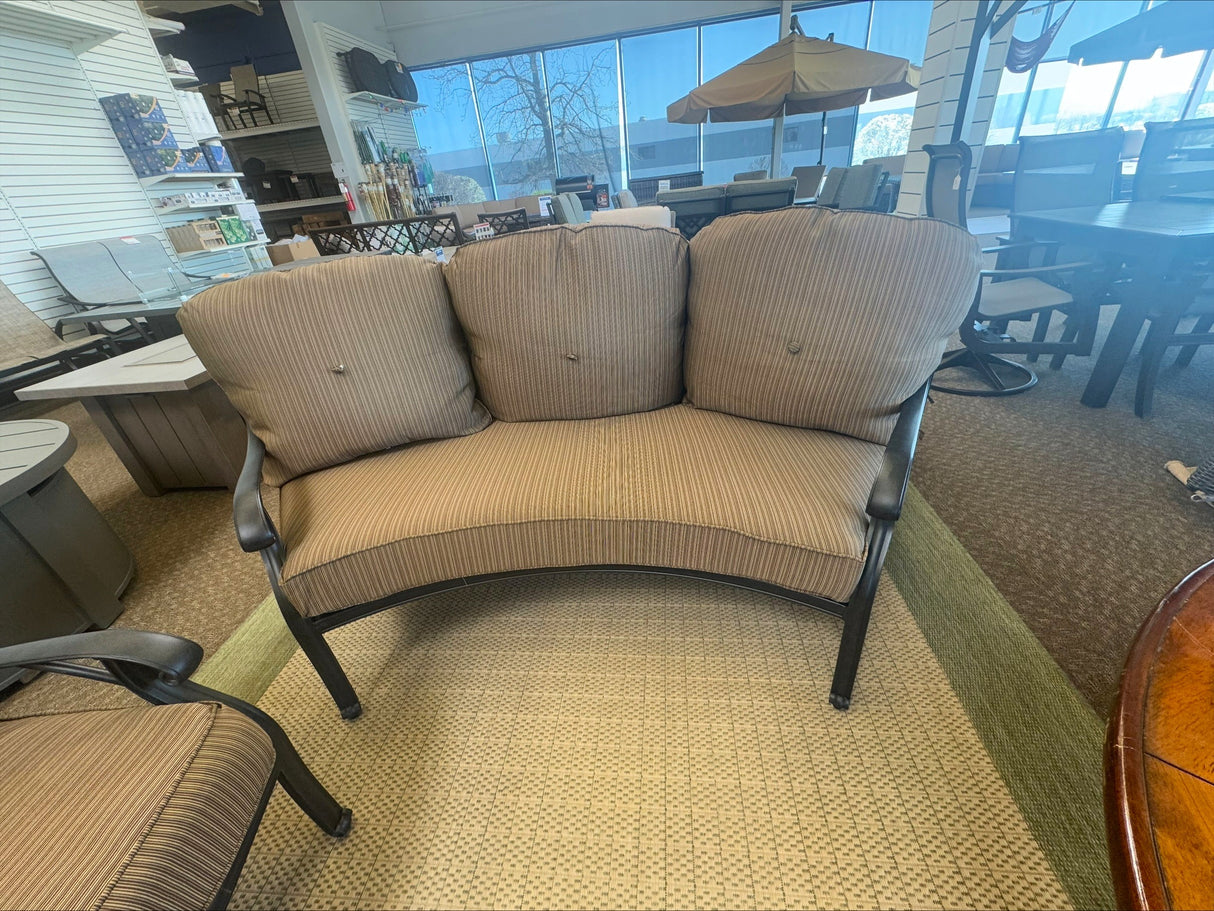 Outlet Stonegate Lounging Set