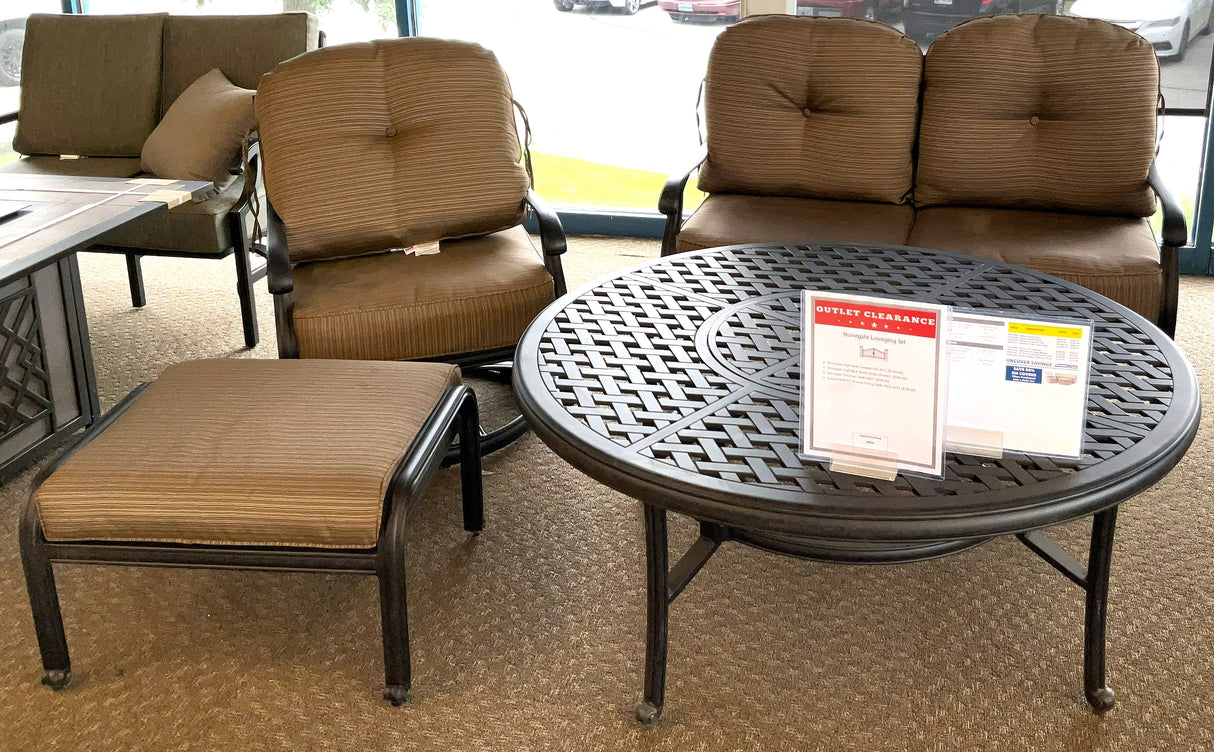 Outlet Stonegate Lounging Set