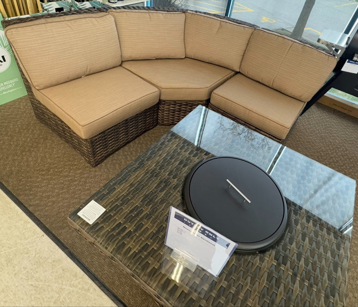 Outlet Manchester Sectional