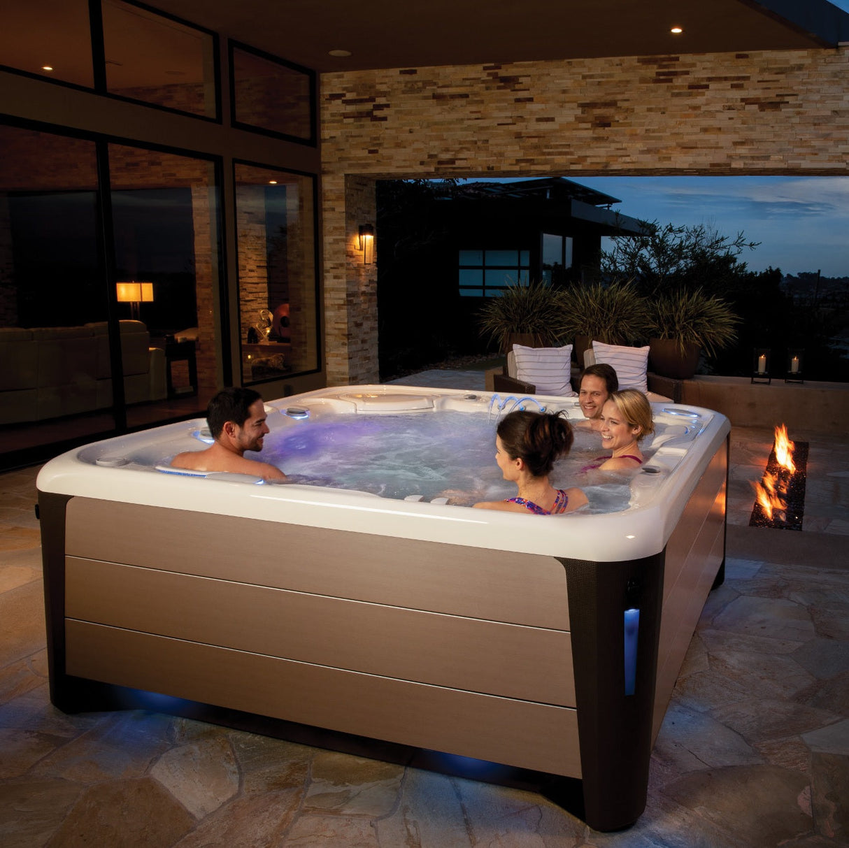 Hot Spring Highlife Collection Envoy Hot Tub