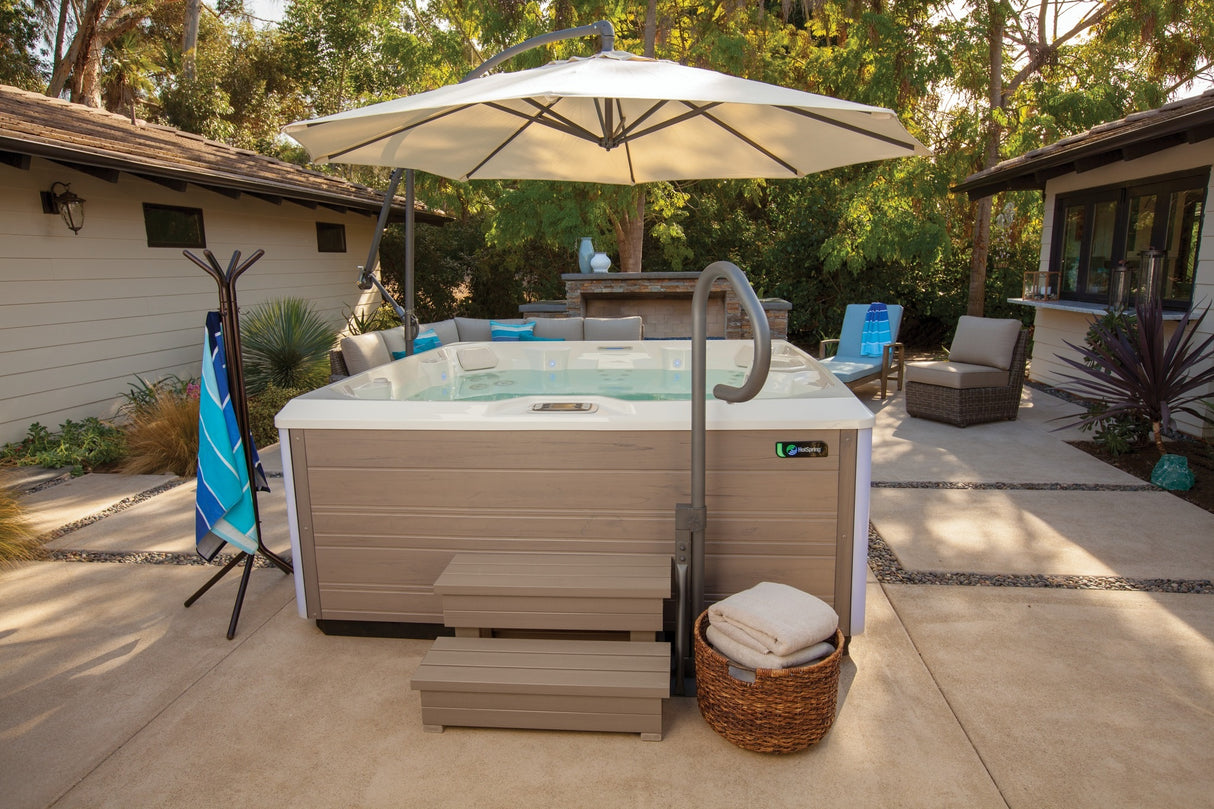 Hot Spring Limelight Collection Pulse Hot Tub