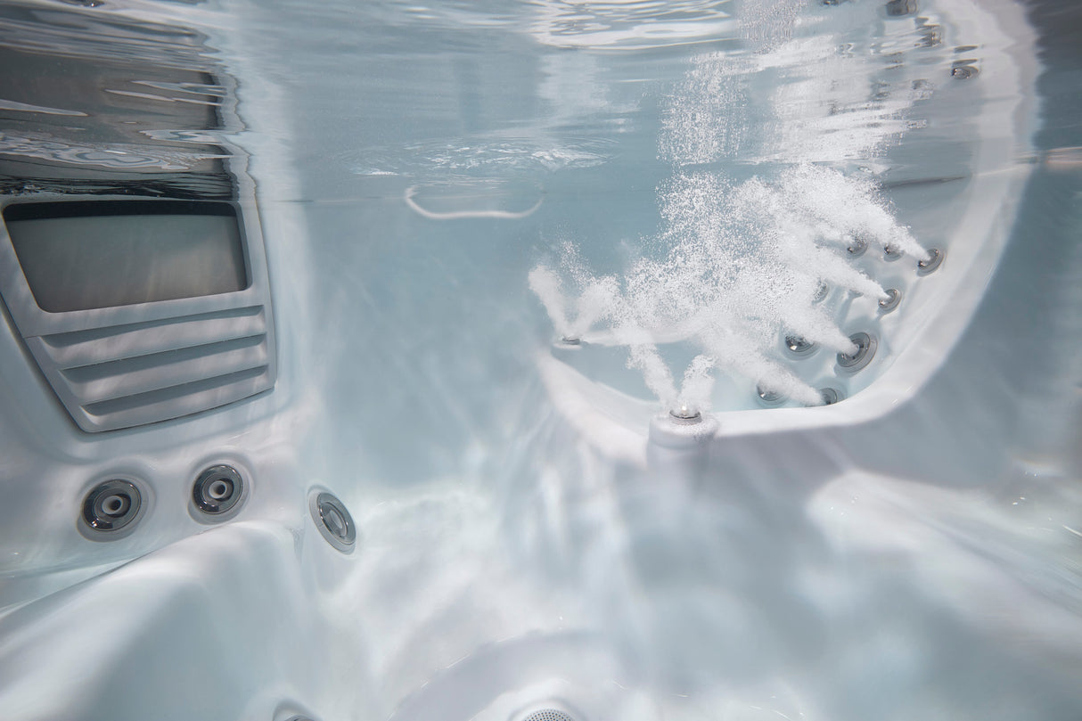 Hot Spring Highlife Collection Envoy Hot Tub