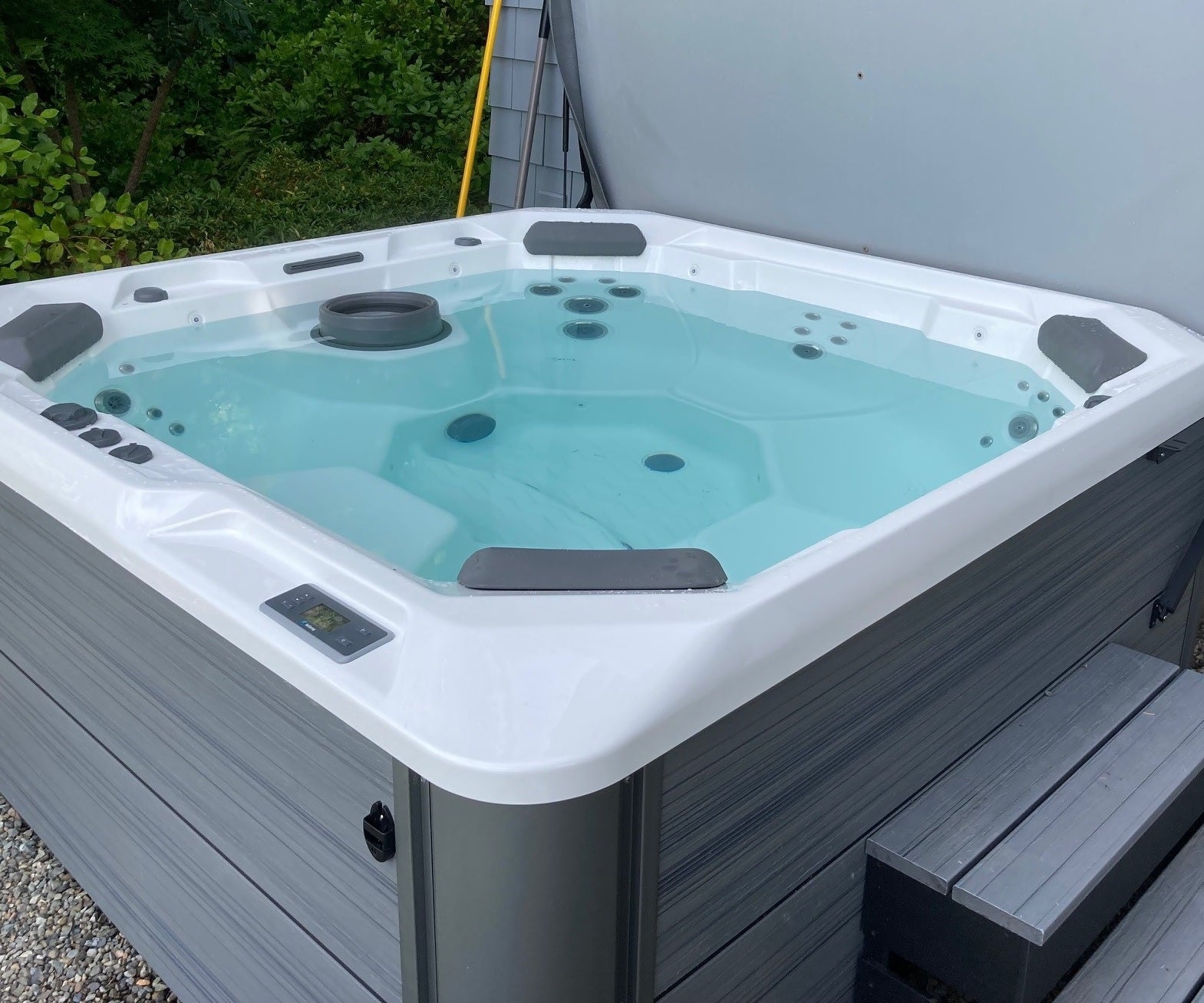 Hot Spring Rhythm 7 Person Hot Tub – American Sale