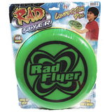 This picture shows the green frisbee inside the packaging. It shows a boy getting ready to throw it and it reads "competition disc." At the bottom of the packaging, it reads "Easy to grip" on the left side and it reads "Official size and weight" on the right side.