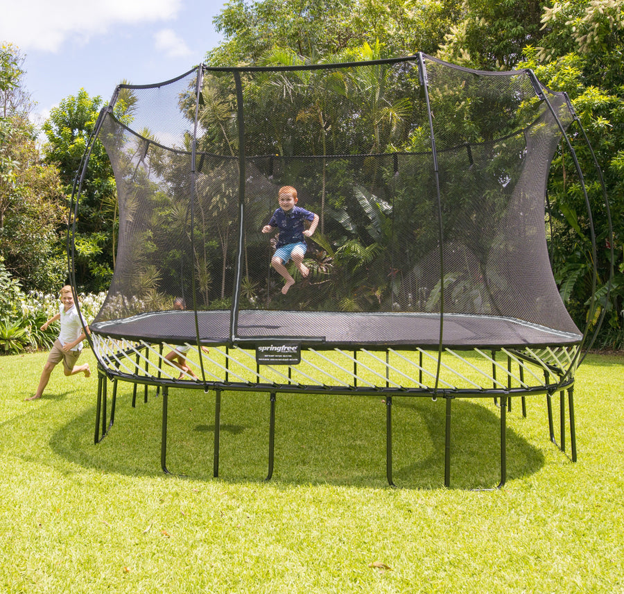 Springfree 13' x 13' Jumbo Square Trampoline | Trampolines Low Prices ...