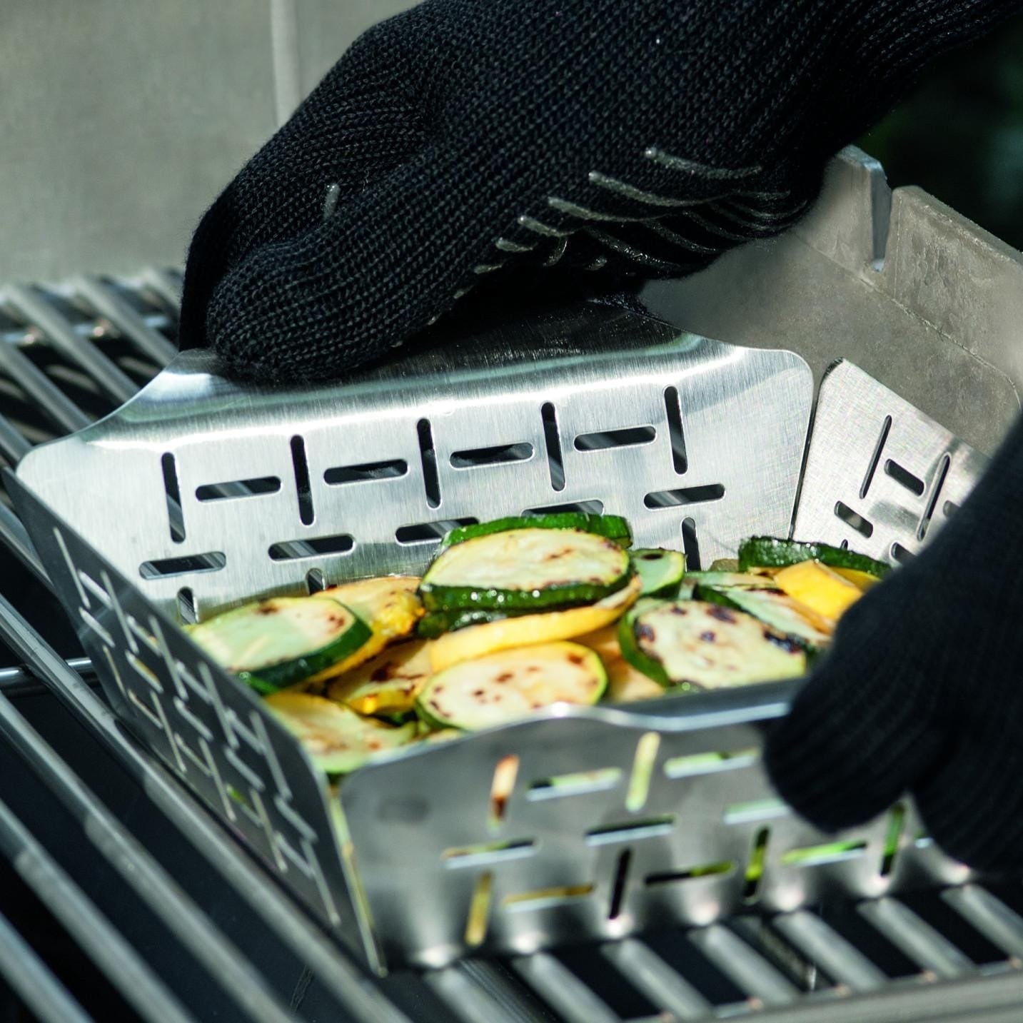 Weber Grilling Accessories | Weber Deluxe Square Grilling Basket