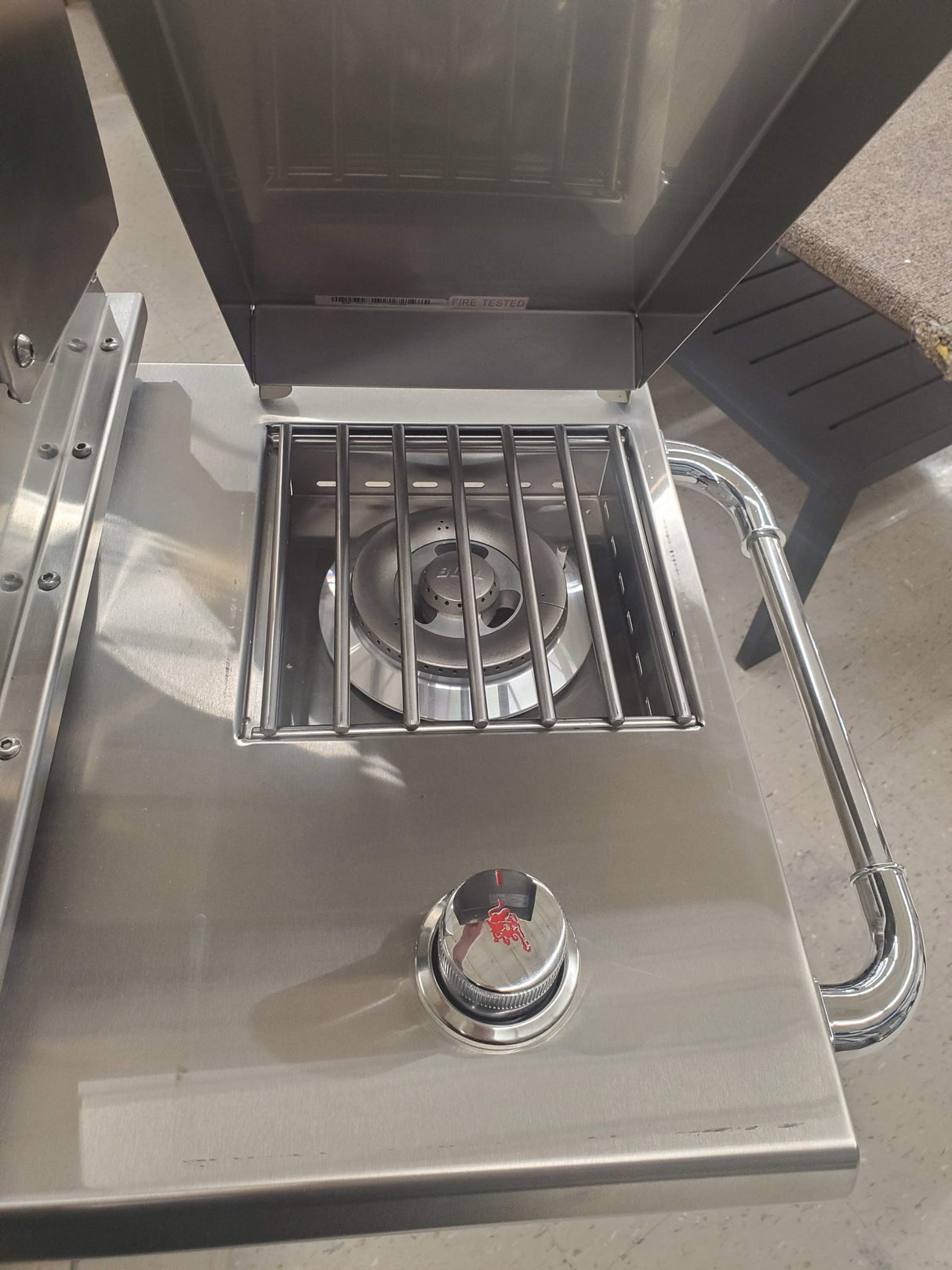 Outlet Bull Angus Elite Natural Gas Grill
