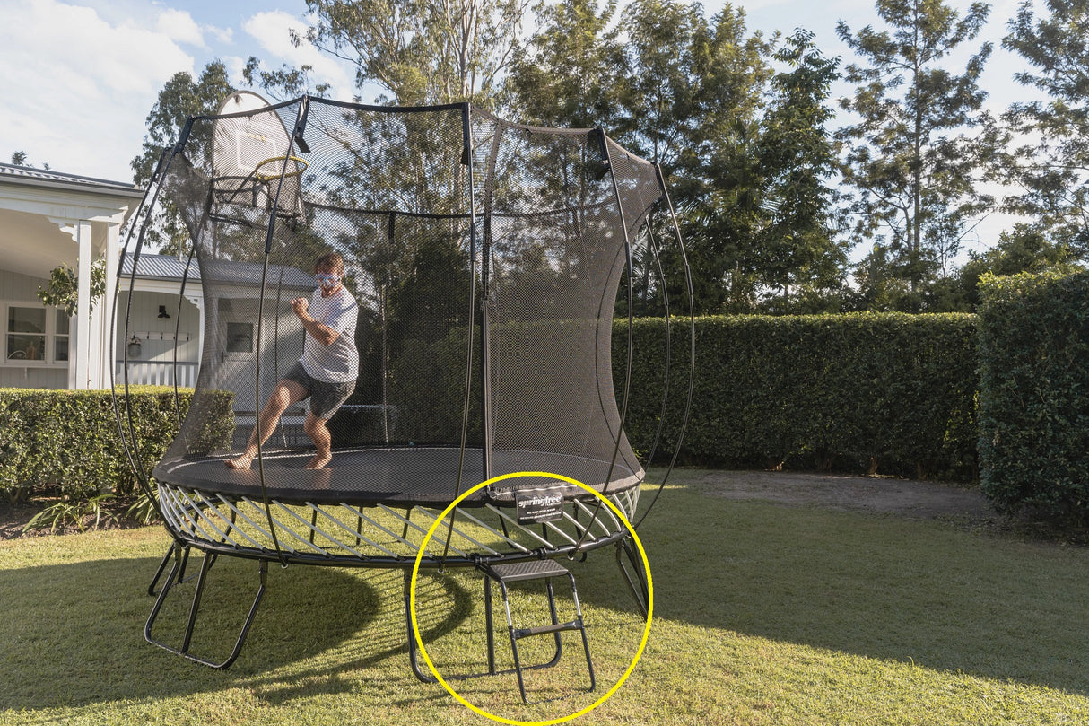 Springfree Trampoline FlexrStep™