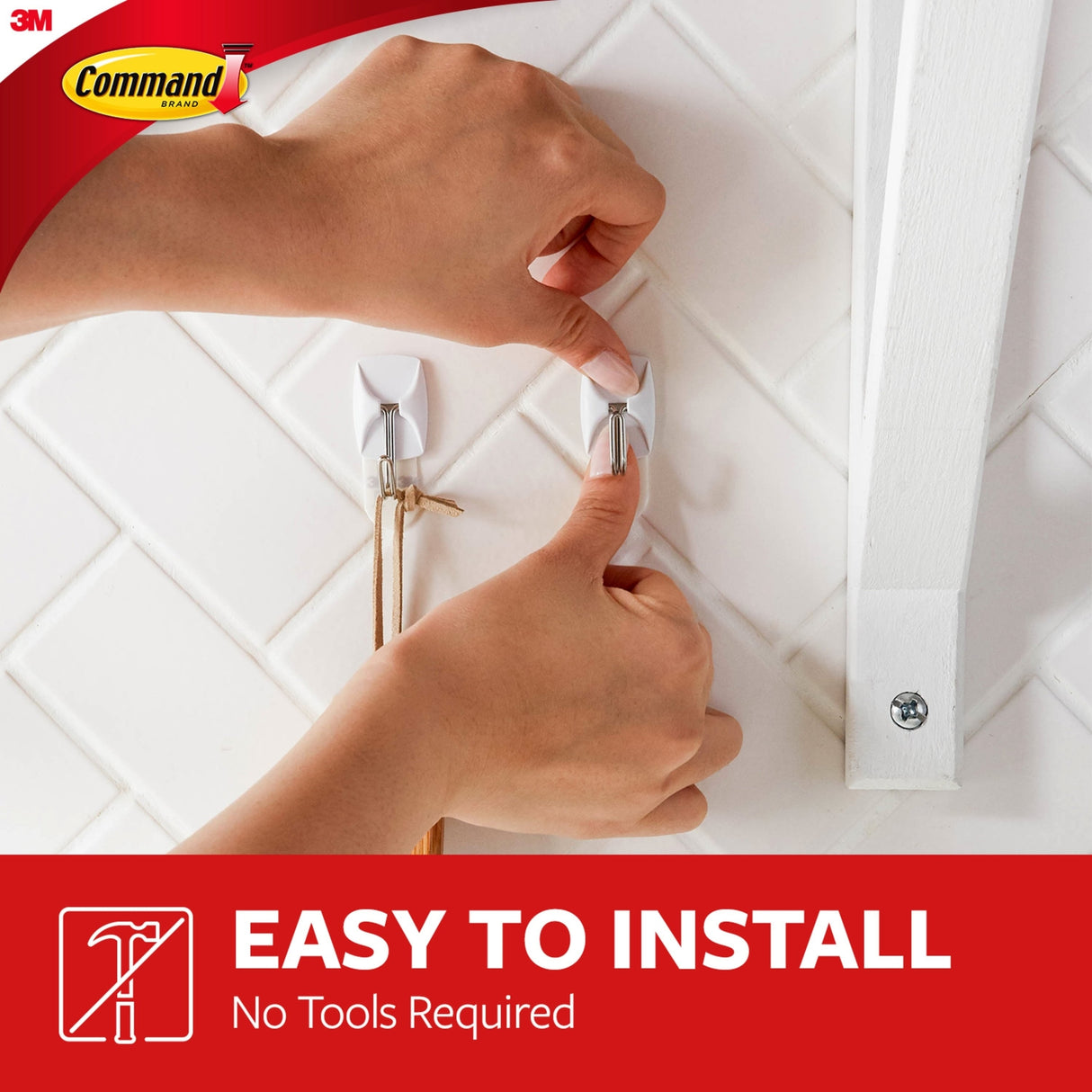 Small Command™ Wire Hooks