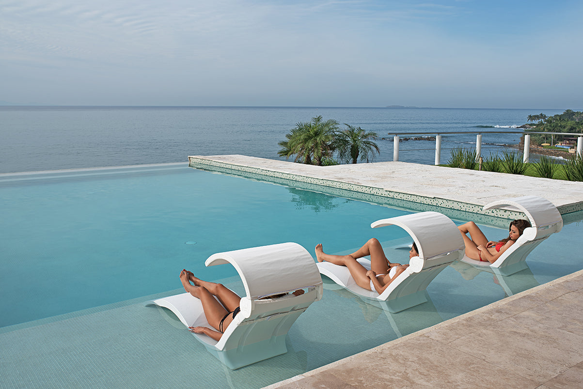 Signature in-Pool Chaise Lounge Chair Shade from Ledge Lounger