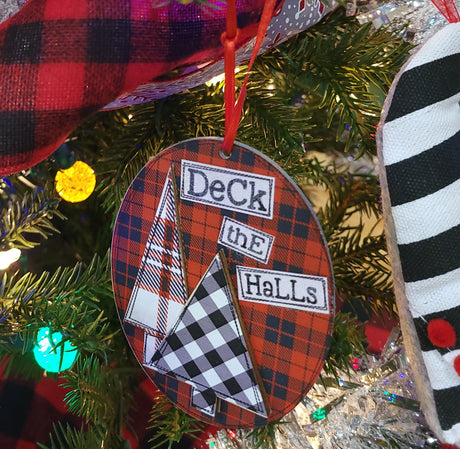 4.5" Gingham Holiday Wooden Oval Ornament