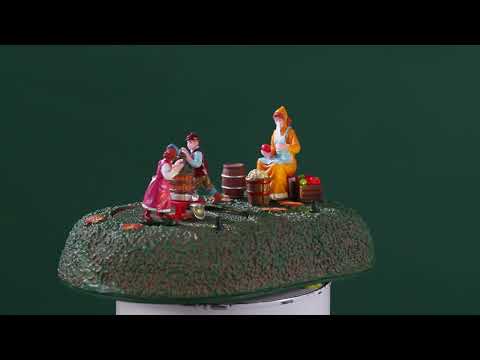 Lemax Caddington Village Table Piece: Family Cider #24950